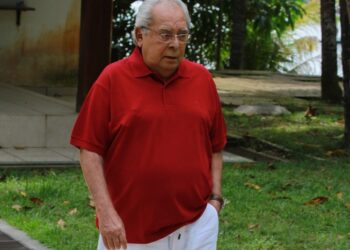 Lenda: Amazonino Mendes morre aos 83 anos