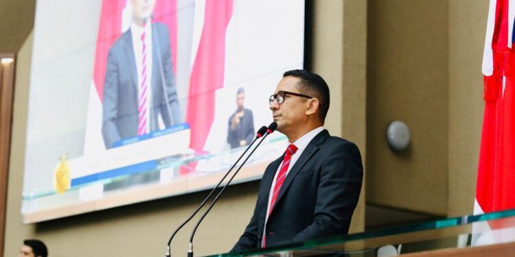 Daniel Almeida diz que fará mandato focado em políticas antidrogas