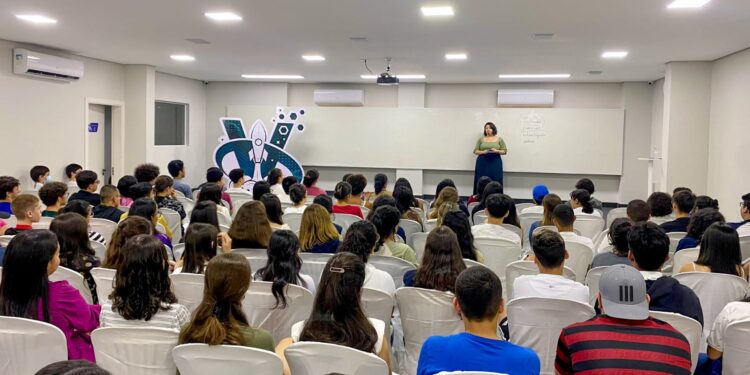 Método Leal: Vetor usa neurociência para aprovação no vestibular 