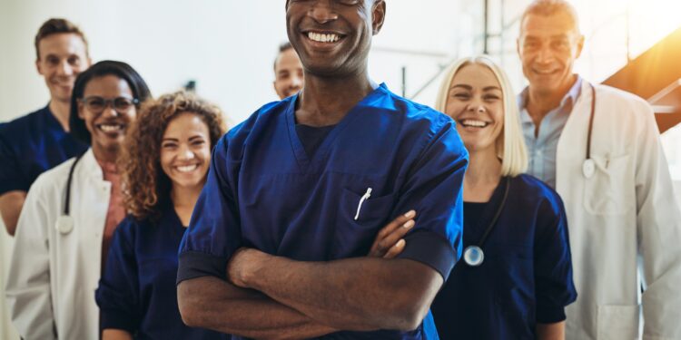 Idomed e Hapvida NotreDame Intermédica ampliam programa de Fellowship médico