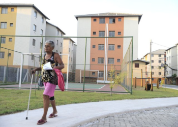 Na Bahia, Lula anuncia retomada do Minha Casa, Minha Vida nesta terça