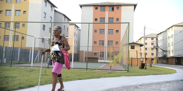Na Bahia, Lula anuncia retomada do Minha Casa, Minha Vida nesta terça