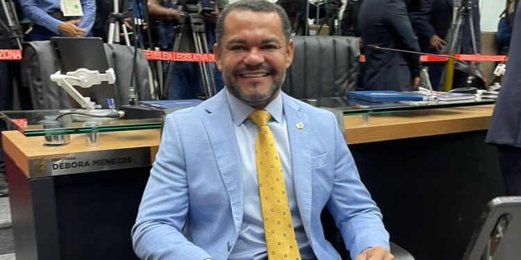 Deputado quer priorizar Mulheres e a Zona Franca no primeiro mandato