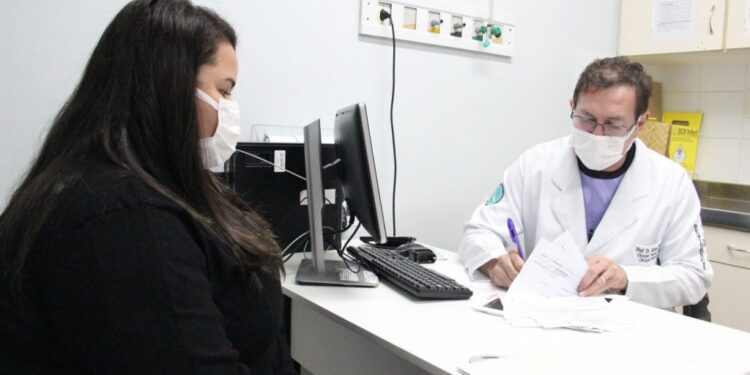 Hospital Adriano Jorge inicia triagem de pacientes para cirurgia bariátrica