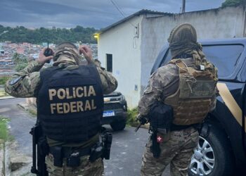 PF deflagra operação contra grupo que atuava no tráfico internacional de drogas