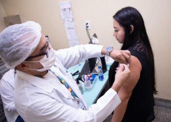 Vacinação contra a Covid-19 nesta semana estará disponível em 71 pontos