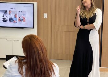 Palestra ensina como empreendedoras de Manaus a terem sucesso por meio da imagem