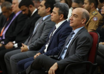 Presidente do TCE participa de posse do superintendente da PF-AM