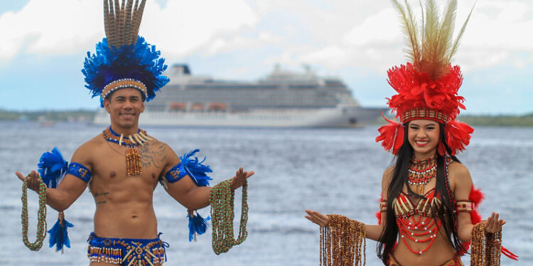 Manaus recebe o sexto cruzeiro com mais de mil turistas estrangeiros