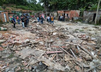 Após tragédia, prefeito de Manaus decreta estado de calamidade pública