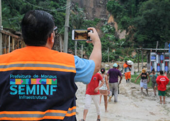 No Jorge Teixeira, força-tarefa interdita mais de 130 residências em risco