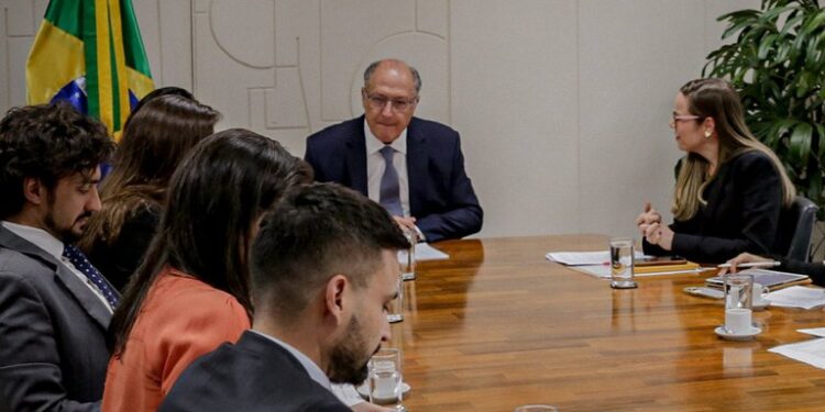 Vice-presidente vai participar da reunião do CAS no dia 24 de março