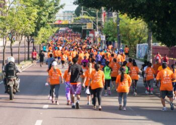 Cerca de 2 mil atletas participam da 8ª edição da Corrida da Água, neste domingo