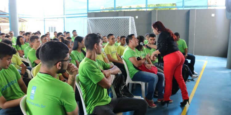 Literatus promove palestra online e mostra de alunos sobre vulnerabilidade social, nesta sexta-feira