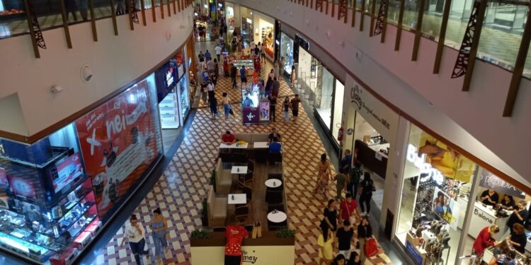 Street Workout é lançado no Manauara Shopping revolucionando os treinos em academ