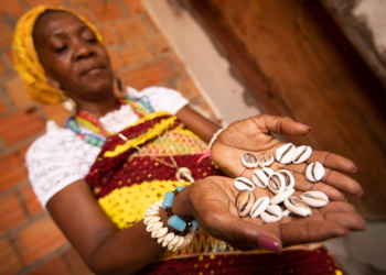 Terreiros se unem contra o racismo religioso