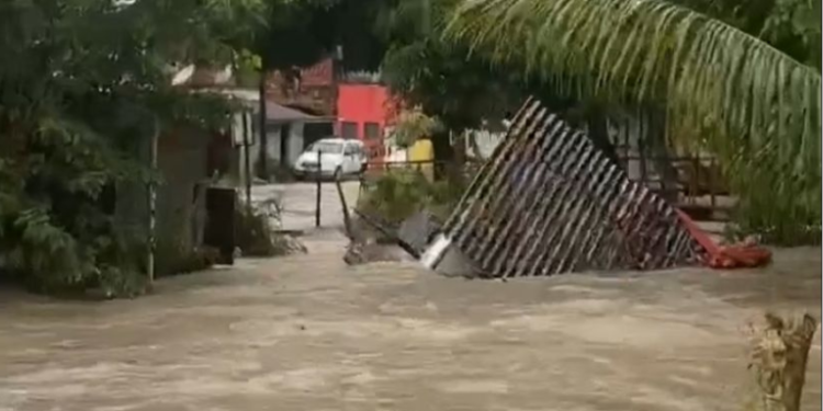 Chuva: Prefeitura registra mais de 90 ocorrências; 172 famílias ficaram desabrigadas
