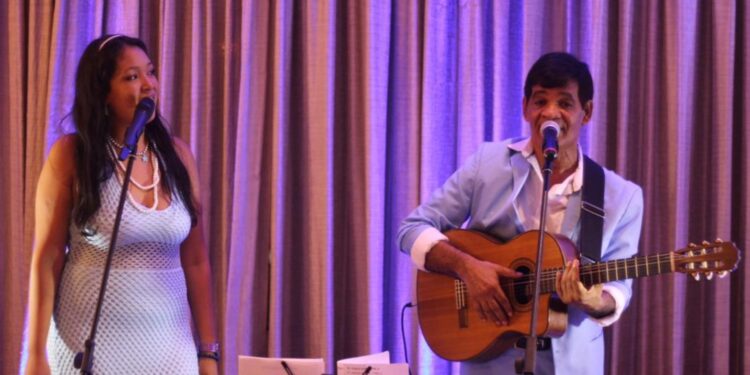 Bem Bossa-Nova no Teatro Gebes Medeiros neste sábado (11)