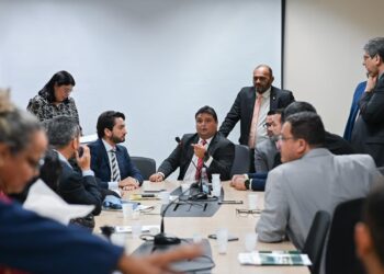 Câmara define presidência e membros da CPI da Águas de Manaus