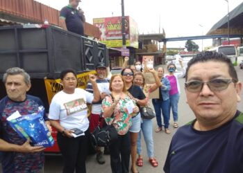 Asprom e professores realizam atos em Manaus para cobrar reajuste salarial