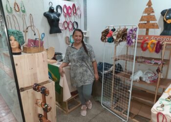 Professora diz que mudou de vida ao empreender