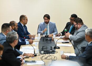 CPI convoca diretores da Águas de Manaus e da Ageman