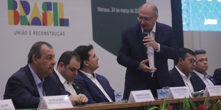 CAS aprova projetos de R$ 1,5 bi; Alckimin anuncia melhorias para o CBA