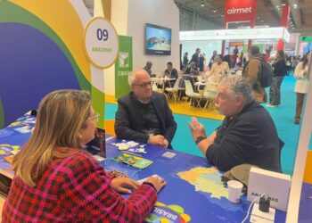 Turistas europeus conhecem as belezas do Amazonas na Bolsa de Turismo de Lisboa