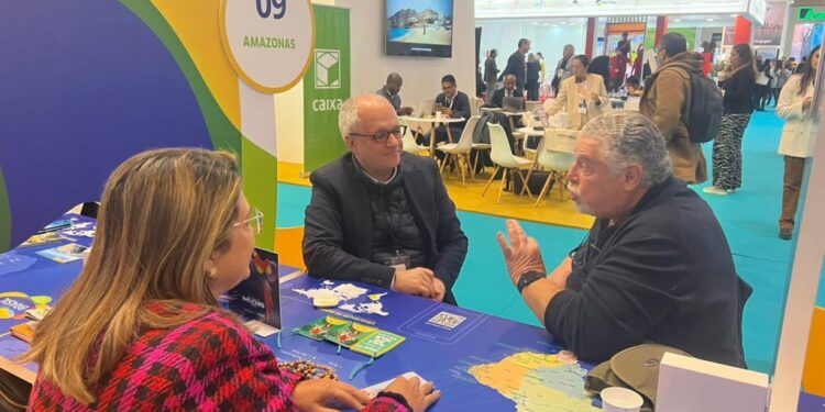 Turistas europeus conhecem as belezas do Amazonas na Bolsa de Turismo de Lisboa