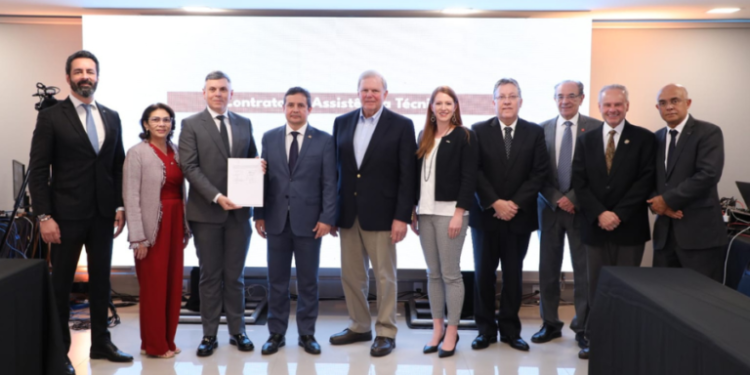 Conselheiro do TCE participa de acordo firmado com Agência dos Estados Unidos