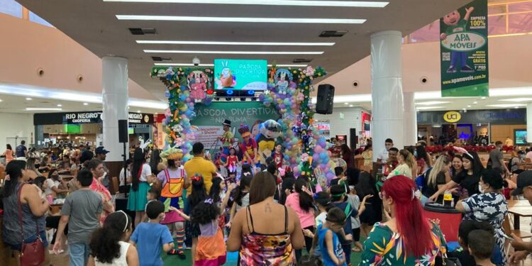 Brincadeiras e a presença do Coelho da Páscoa estão na programação que será levada ao Sumaúma nos dias 1º e 2 de abril 