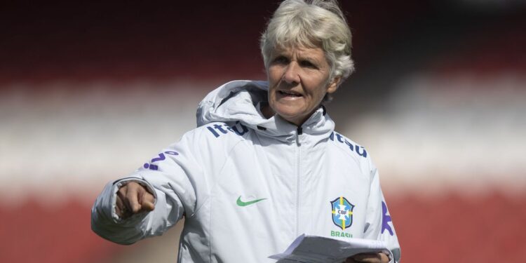 Seleção feminina enfrenta Alemanha em último desafio antes do Mundial