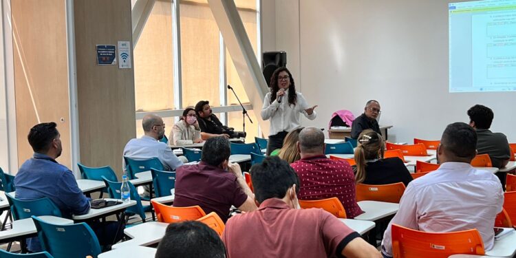 TCE-AM e Sebrae realizam workshop sobre políticas públicas de desburocratização