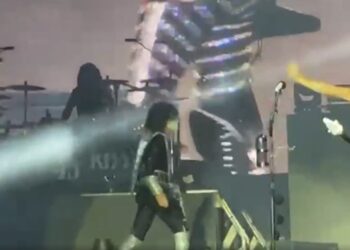 Gene Simmons, baixista do Kiss, passa mal em Manaus e show é interrompido