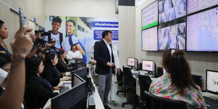 No AM, 83 adolescentes são apreendidos por suspeita de ameaças a escolas