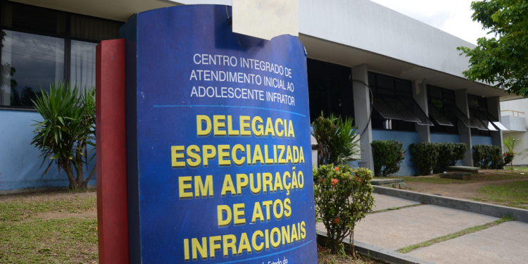 Núcleo identifica 25 adolescentes autores de ameaças às escolas em Manaus