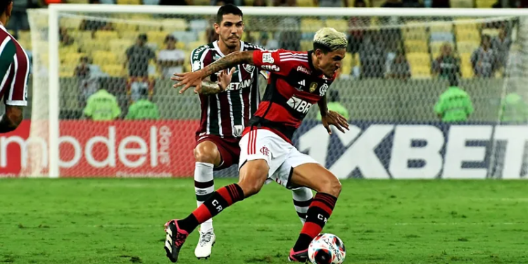 Fluminense x Flamengo: onde assistir; prováveis escalações