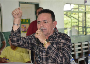 Ex-prefeito é condenado a devolver R$ 494 mil após irregularidades em licitação