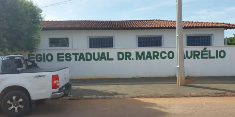 Estudante de 13 anos fere três alunos em novo atentado em escola