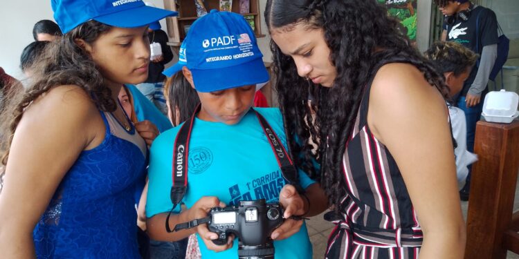 Em Manaus, PADF realiza segunda etapa do curso de fotografia