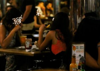 Especialista avalia a aprovação da lei contra assédio sexual em casas noturnas