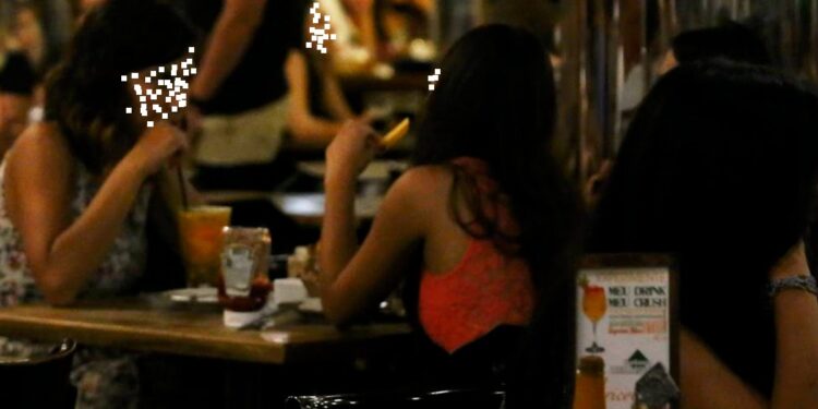 Especialista avalia a aprovação da lei contra assédio sexual em casas noturnas