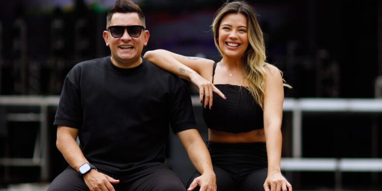 Fábrica de Eventos lança podcast ‘Por trás da lona’ para apresentar bastidores dos shows