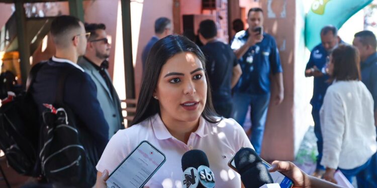 Deputada solicita retirada de presidio das proximidades de escola em Parintins