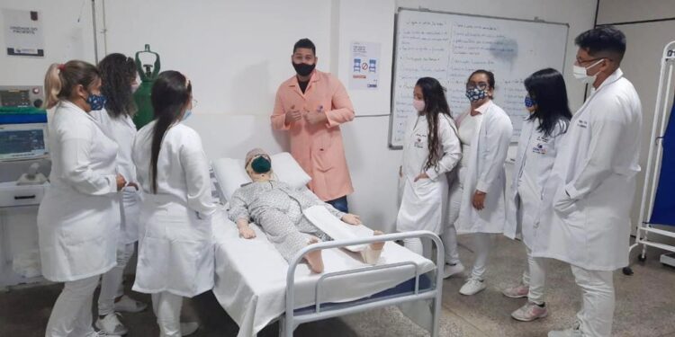 Semana de Enfermagem do Centec terá vacinação e exames gratuitos para o público