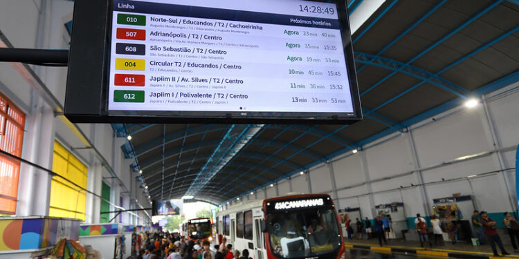 A partir de domingo (21/05) passagem de ônibus custará R$ 4,50
