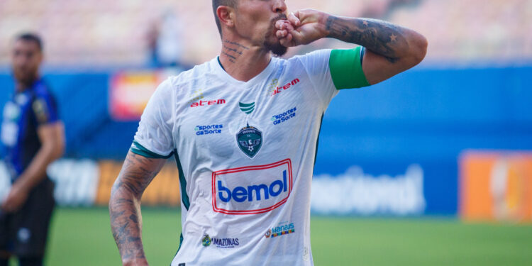 Série C: Manaus enfrenta Paysandu em busca de primeira vitória fora de casa