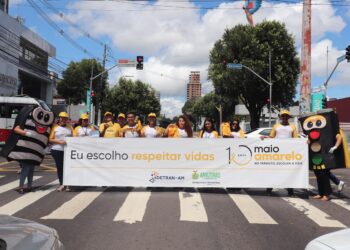 ‘Maio Amarelo’: Detran Amazonas faz campanha de conscientização na zona centro-sul de Manaus