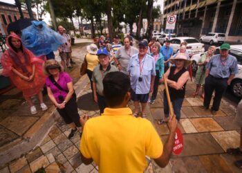 No dia do guia de turismo, Amazonastur destaca a importância do profissional no setor