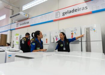 Máquinas de lavar e refrigeradores são verificados em operação do Ipem-AM